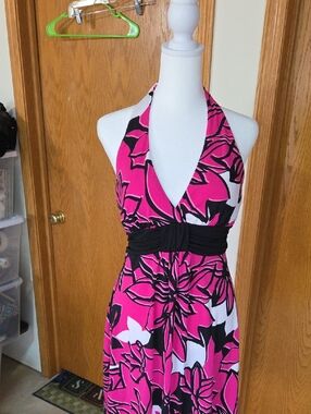 #13 Speeckless Pink Black White Graphic Dress - L